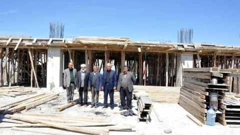 Van'da Kurubaş Camii İnşaatı Devam Ediyor