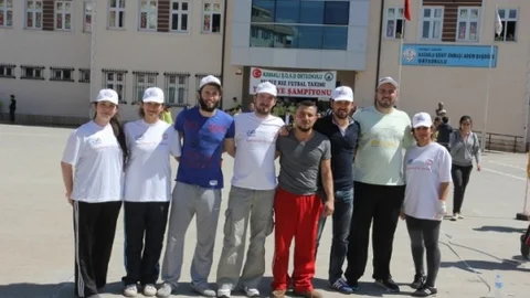 Kocaeli'de İki Yeni Spor Sahası Açıldı