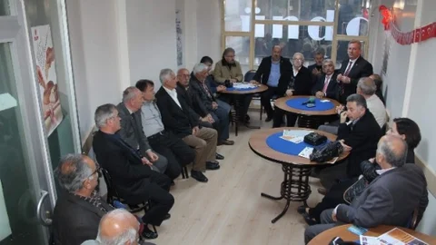 Haluk Pekşen Emeklileri Ziyaret Etti