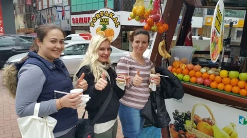 İzmit'te Vitamin Duraklarına İlgi Artıyor