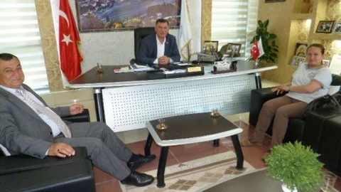 Vezirhan'da Başkan Duymuş'a Ziyaretler Sürüyor