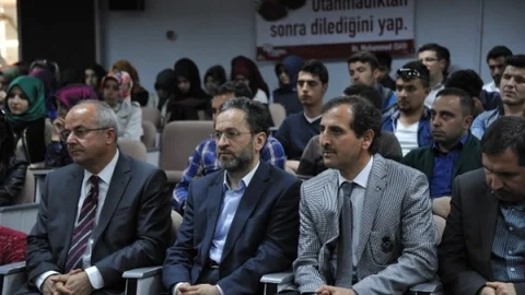Zonguldak'ta Metin Karabaşoğlu Konferansı