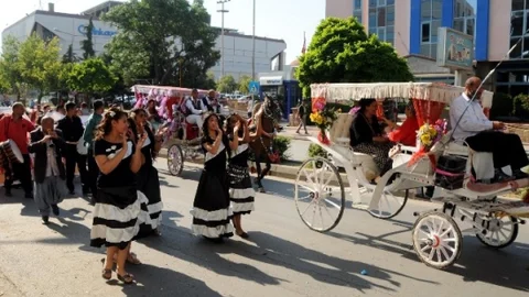 Mersin'de Hıdrellez Şenliği Coşkusu