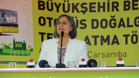 Diyarbakır'da Doğalgazlı Otobüs Tesis Açıldı