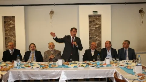 Fuat Köktaş Müteahhitlerle Bir Araya Geldi