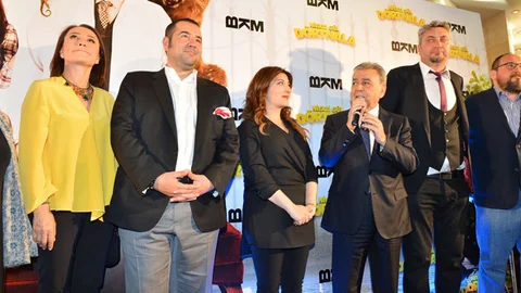 İzmir'de Dörtnala Filminin Gala Gecesi