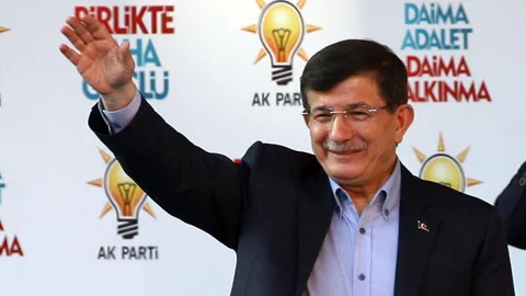 Başbakan Davutoğlu Eskişehir'de Mitingde Bulundu