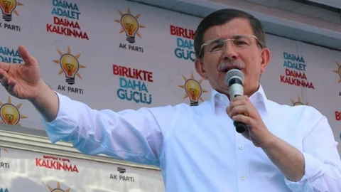 Davutoğlu: Kılıçdaroğlu Tahrik Ediyor!