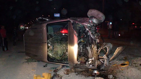 Konya'da TIR ve Kamyonet Çarpıştı