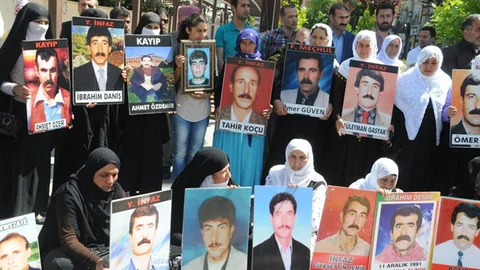 Cizre'de Kayıp Yakınları Eylemi Devam Ediyor