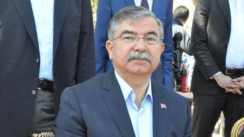 Suriye Helikopteri Düşürüldü Açıklaması Geldi