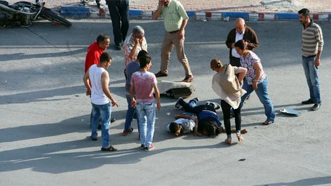 Mersin'de Motosiklet Kazası 4 Yaralı