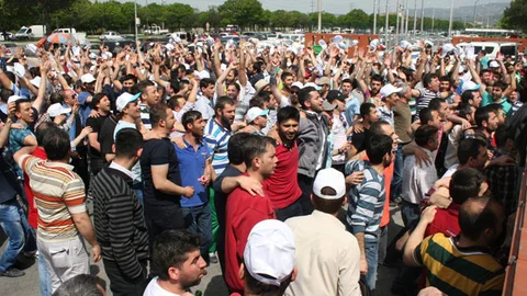 Bursa'da İşçi Eylemleri Devam Ediyor