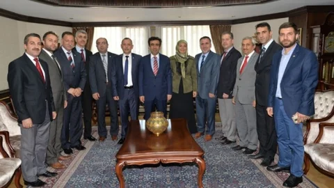 Memur-Sen Kocaeli'den Vali'ye Ziyaret