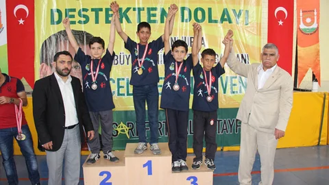 Şanlıurfa'da Güreş Turnuvası Sonuçlandı