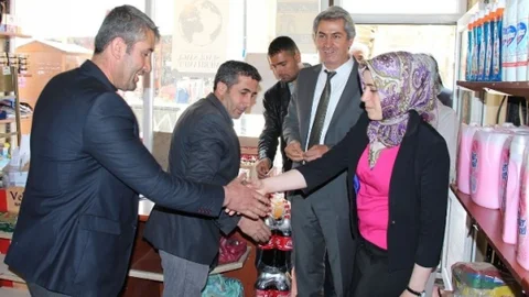 Lezgin Botan Çatak'ta Seçim Çalışması Yürüttü