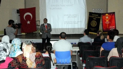 Kadınlar Kanser Hakkında Bilgilendirildi