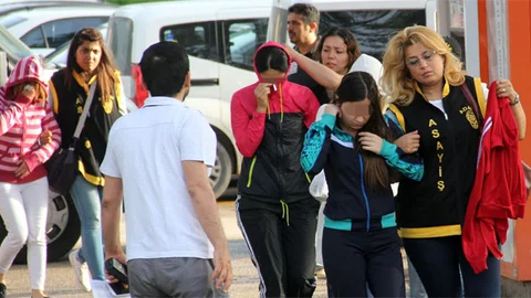 Adana'da Eş Değiştirme Fuhuşu Operasyonu