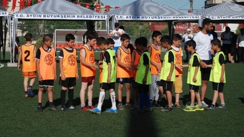 Zübeyde Hanım İlkokulu Futbol Şampiyonu Oldu