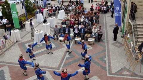 Keles'te Fotoğraf Sergisi Açıldı