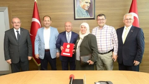 Denizli'de Modern Okul Yapımı