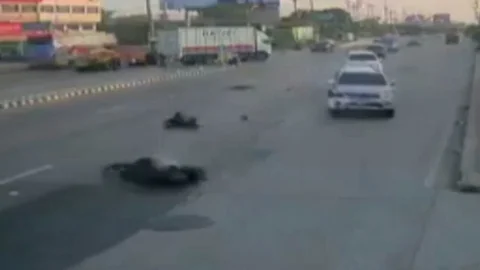 Tayland'da Motosiklet Kazası