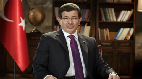 19 Mayıs Gençlik Bayramı'nda Davutoğlu Mesajı