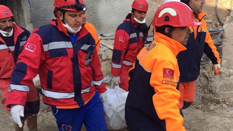 Kütahya'da Göçükte İşçi Hayatını Kaybetti