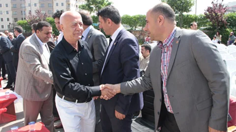 Gençlerin Performansları Milletvekillerini Etkiledi