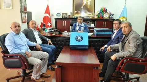 Adana'da Demirspor'a Destek Mesajı