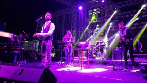 Mehmet Erdem'le Eğlenceli Konser