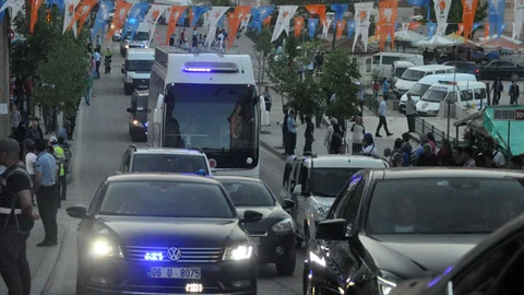 Başbakan Davutoğlu Bolu'da Miting Yapıyor