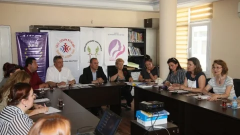 Adana'da Kadın Hakları Projesi