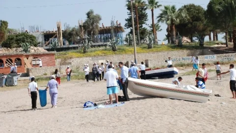 Didim'de Kıyı Temizliği Etkinliği