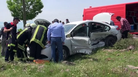 Körfez'de Trafik Kazası Meydana Geldi