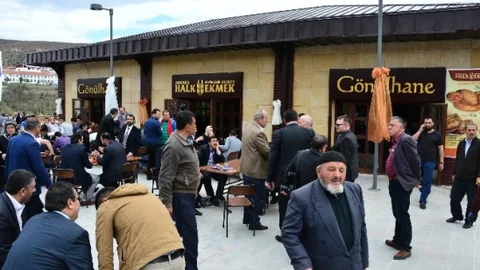 Çamlıdere'de Halk Ekmek Büfesi Açıldı