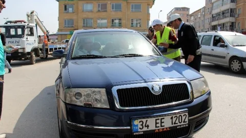 Yalova'da Otistik Çocuklardan Emniyet Kemeri Uyarısı