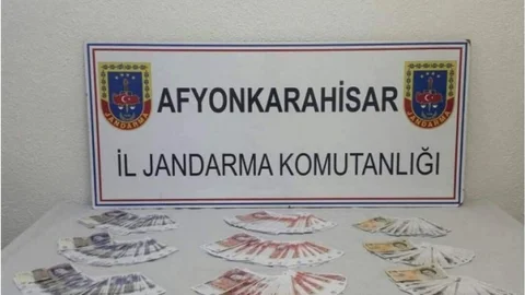 Afyonkarahisar'da Sahte Para Operasyonu