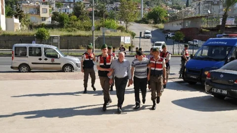 Alanya'da Kaçak Sigara Operasyonu