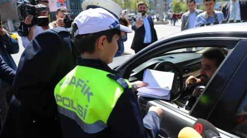 Ankara'da Çocuklardan Trafik Denetimi
