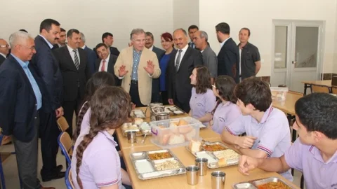 Mehmet Ali Şahin Antalya'da Ziyaretlerde Bulundu