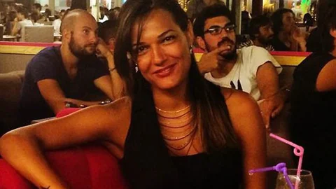 İzmir'de Genç Avukat Hayatını Kaybetti