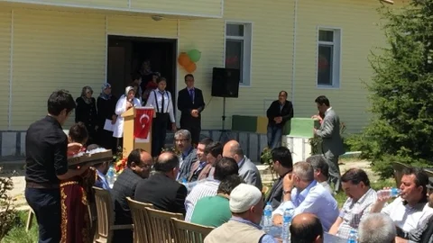 Bolvadin'de Engelsiz Anneler Kulübü Açıldı