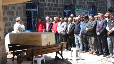Aytekin Harşit Giresun'da Defnedildi