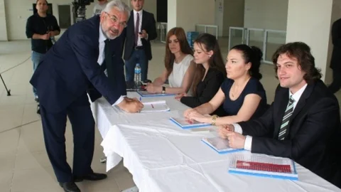 Bursaspor'un Kongresi 16 Mayıs'a Alındı