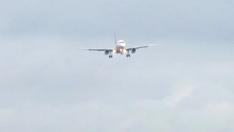 Uçakta Kalp Rahatsızlığı Nedeniyle Erken İniş Yapıldı