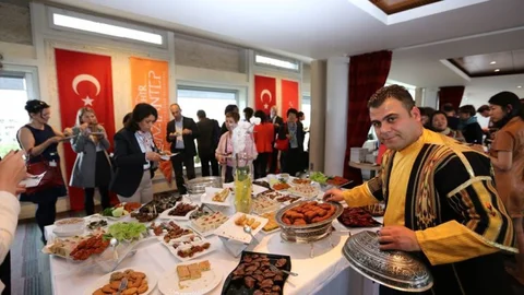 Gaziantep Mutfağı UNESCO'ya Tanıtıldı