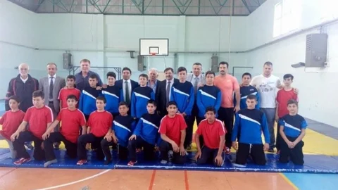 Musa Aydın Altınova'da Ziyarette Bulundu