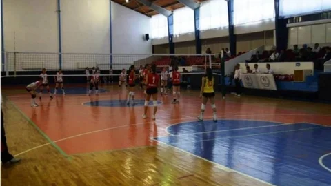 Voleybol Grup Müsabakaları Tamamlandı