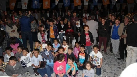 AK Parti Malatya'da Seçim Çalışmalarını Sürdürüyor